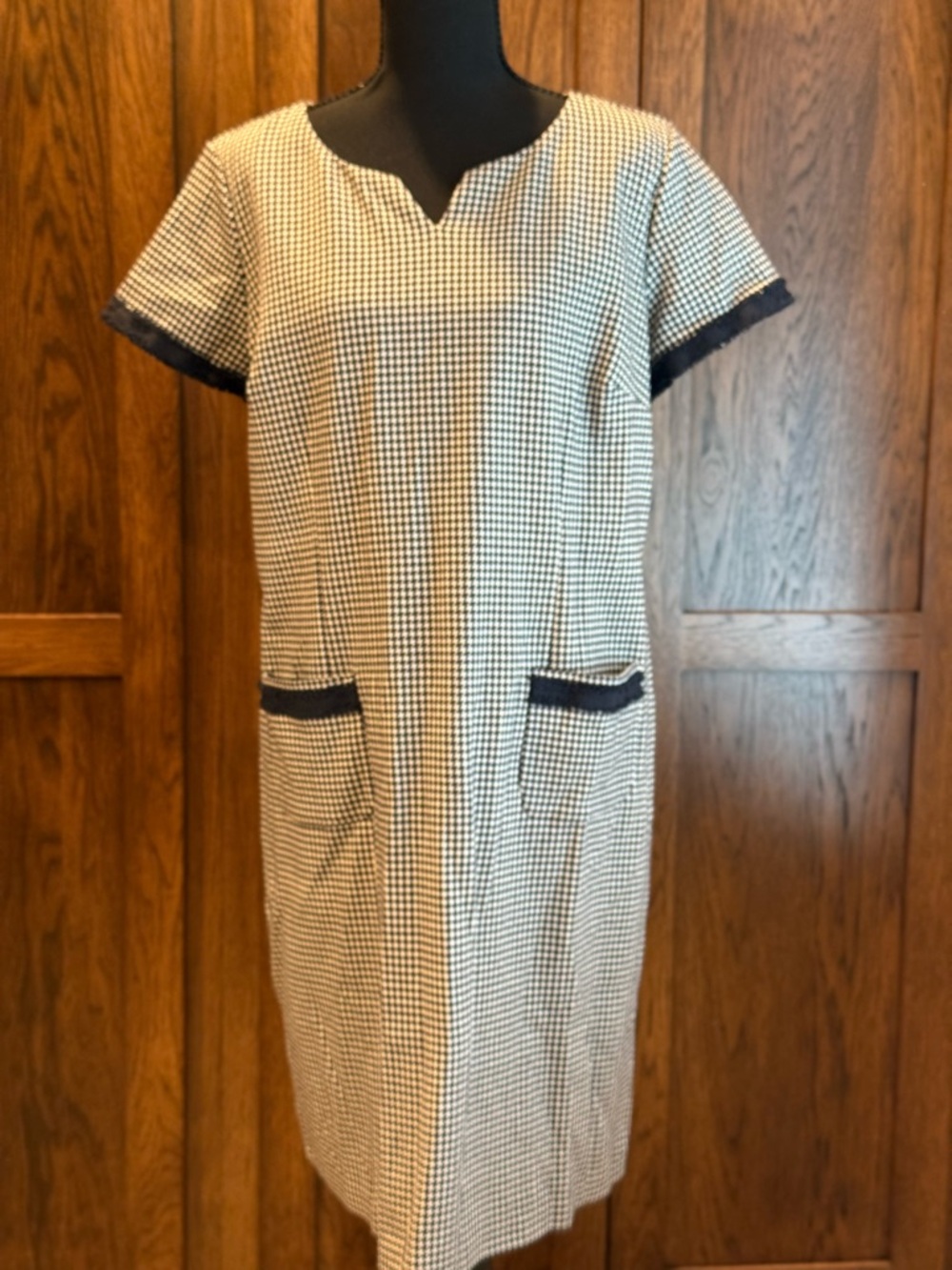 Talbots Black and White Houndstooth Midi Shift Dress